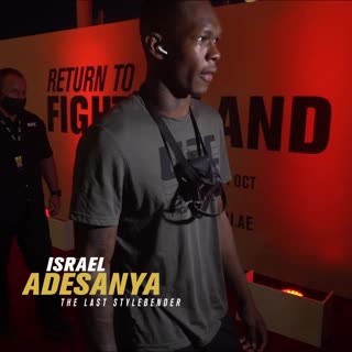 Прибытие на арену участников главного боя UFC 253