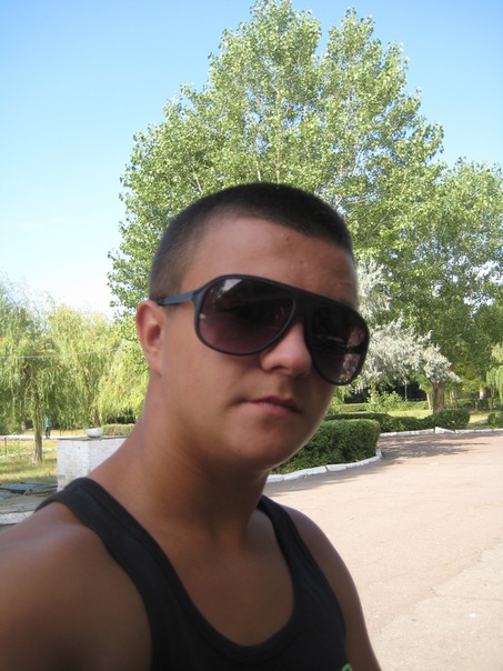 №20, Паша Савонік №20, Паша Савонік